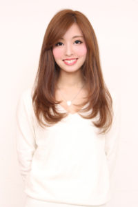 ☆大人上品ハリコシ
艶カラースタイル　前