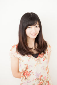 上品なモテ髪うるツヤパーマスタイル前